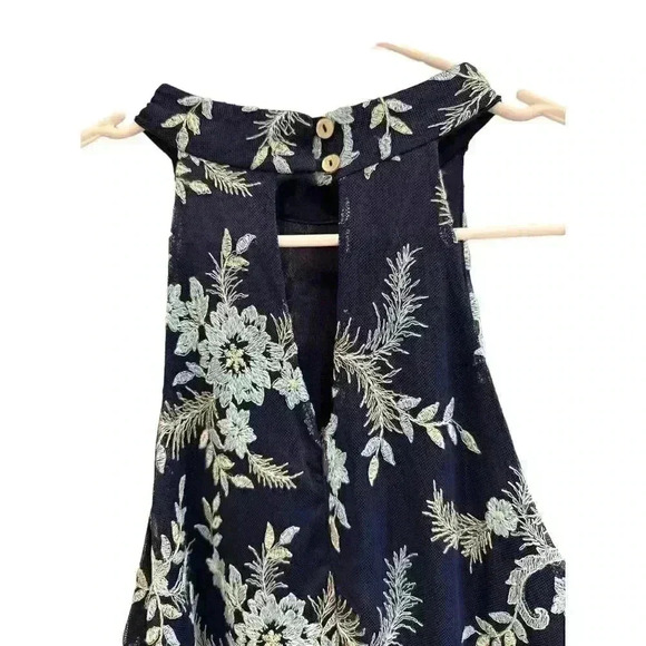 - Miami Navy Blue Embroidered Halter Midi Floral Dress Size M, Pre-Owned EUC - Picture 7 of 9